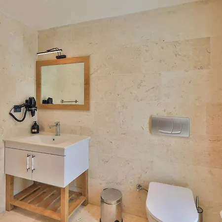 Villa Luxury Seaview In Kisla Close To The *