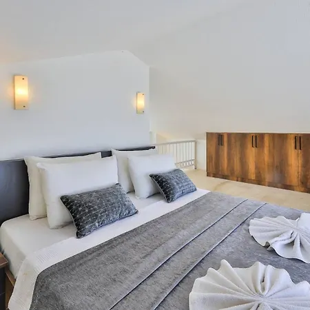 Villa 4 Bedroom - 2452 Kalkan