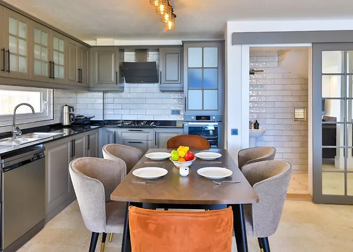 Luxury Seaview In Kisla Close To The Villa