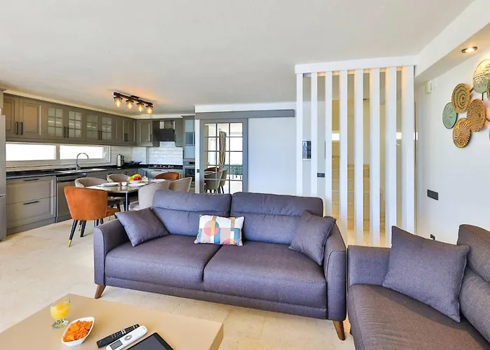 Luxury Seaview In Kisla Close To The Villa