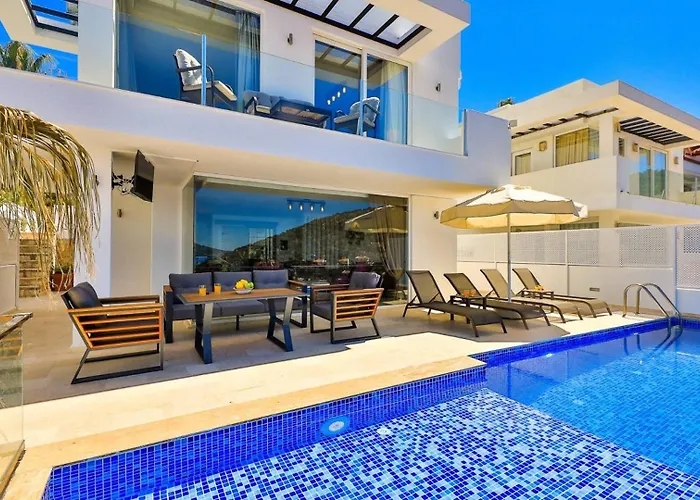 Luxury Seaview In Kisla Close To The Villa