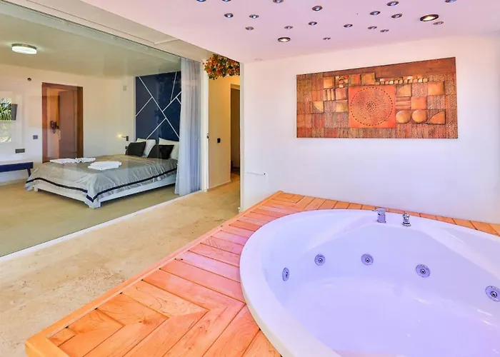 Luxury Seaview In Kisla Close To The Willa